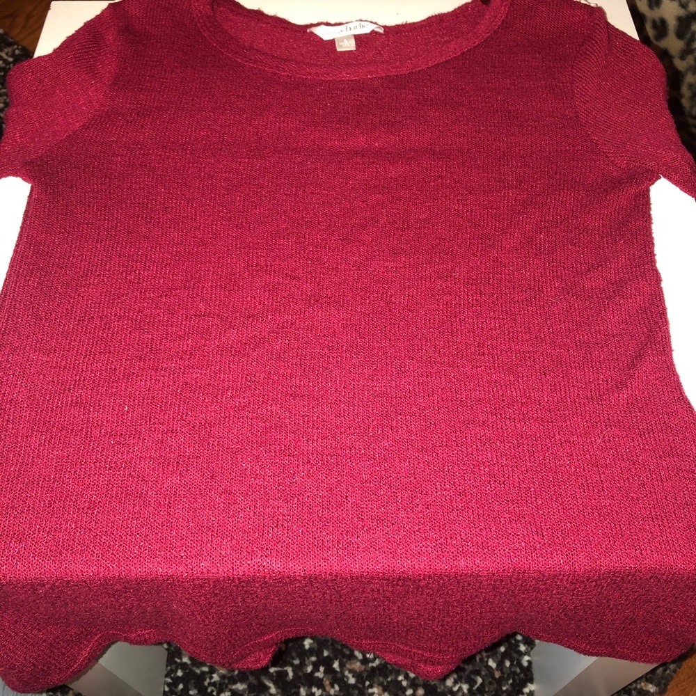 Maroon sweater